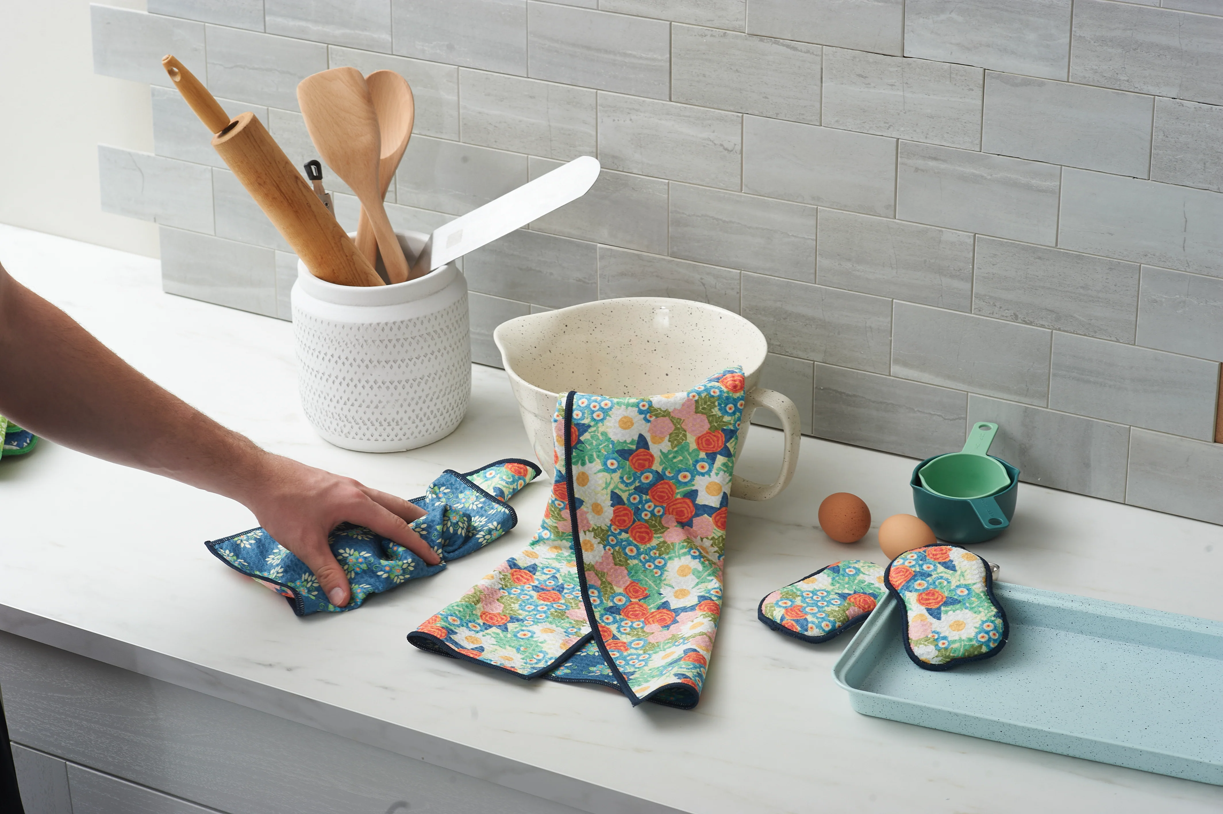 Vintage Calico Anywhere Towel - Image 5