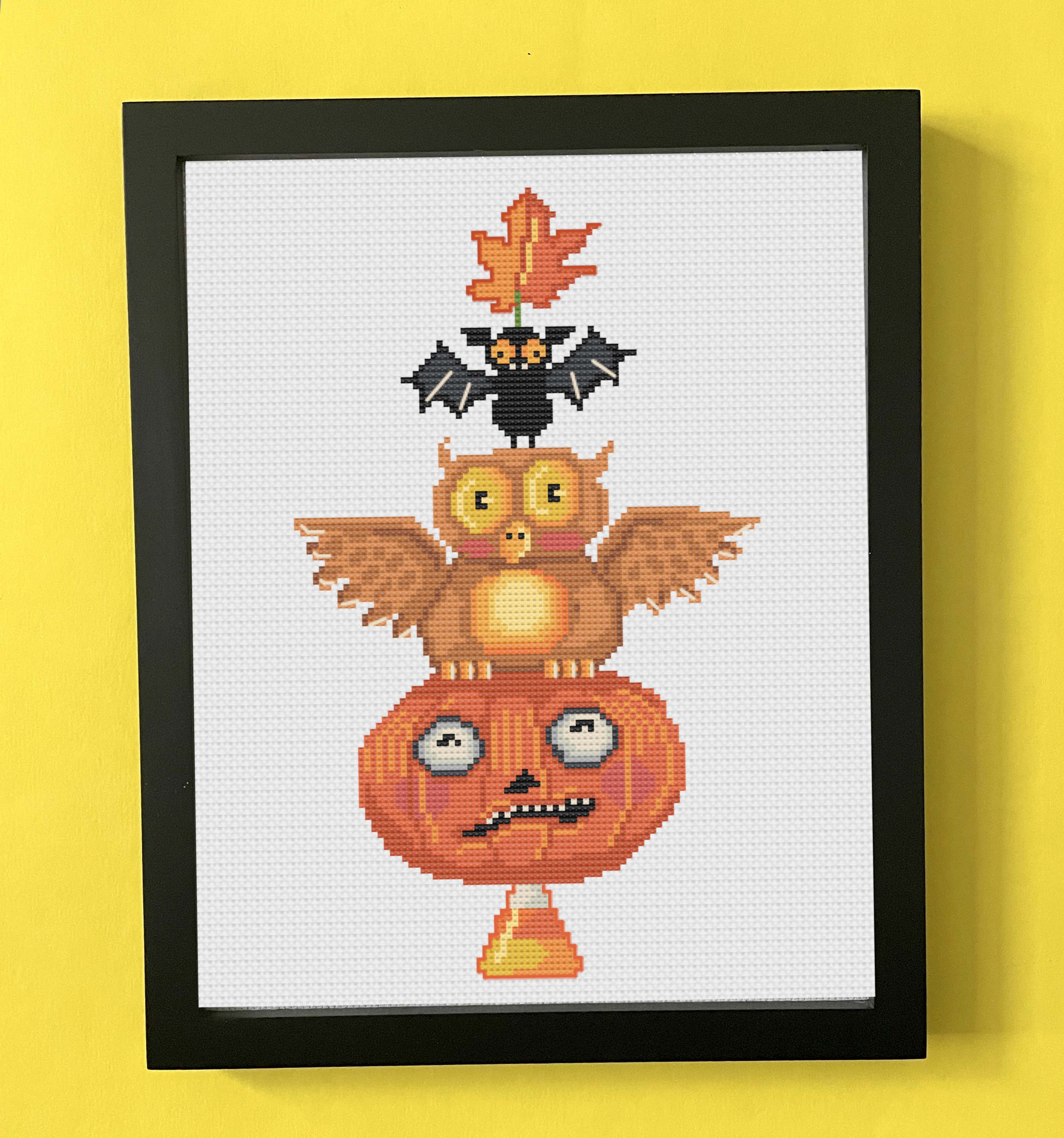 Halloween Totem Counted Cross Stitch Kit - Image 3
