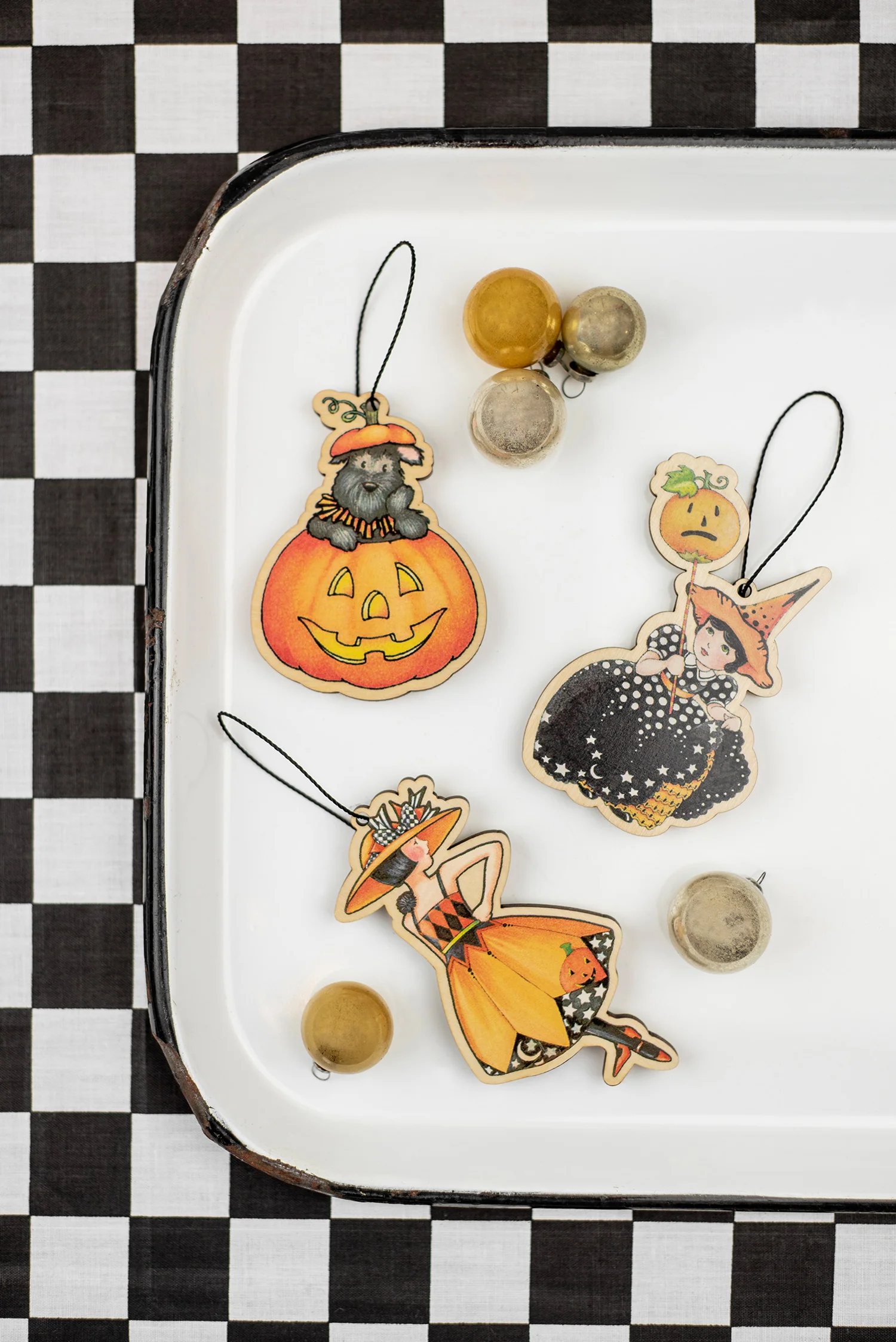 Scottie Pumpkin Wooden Ornament - Image 4