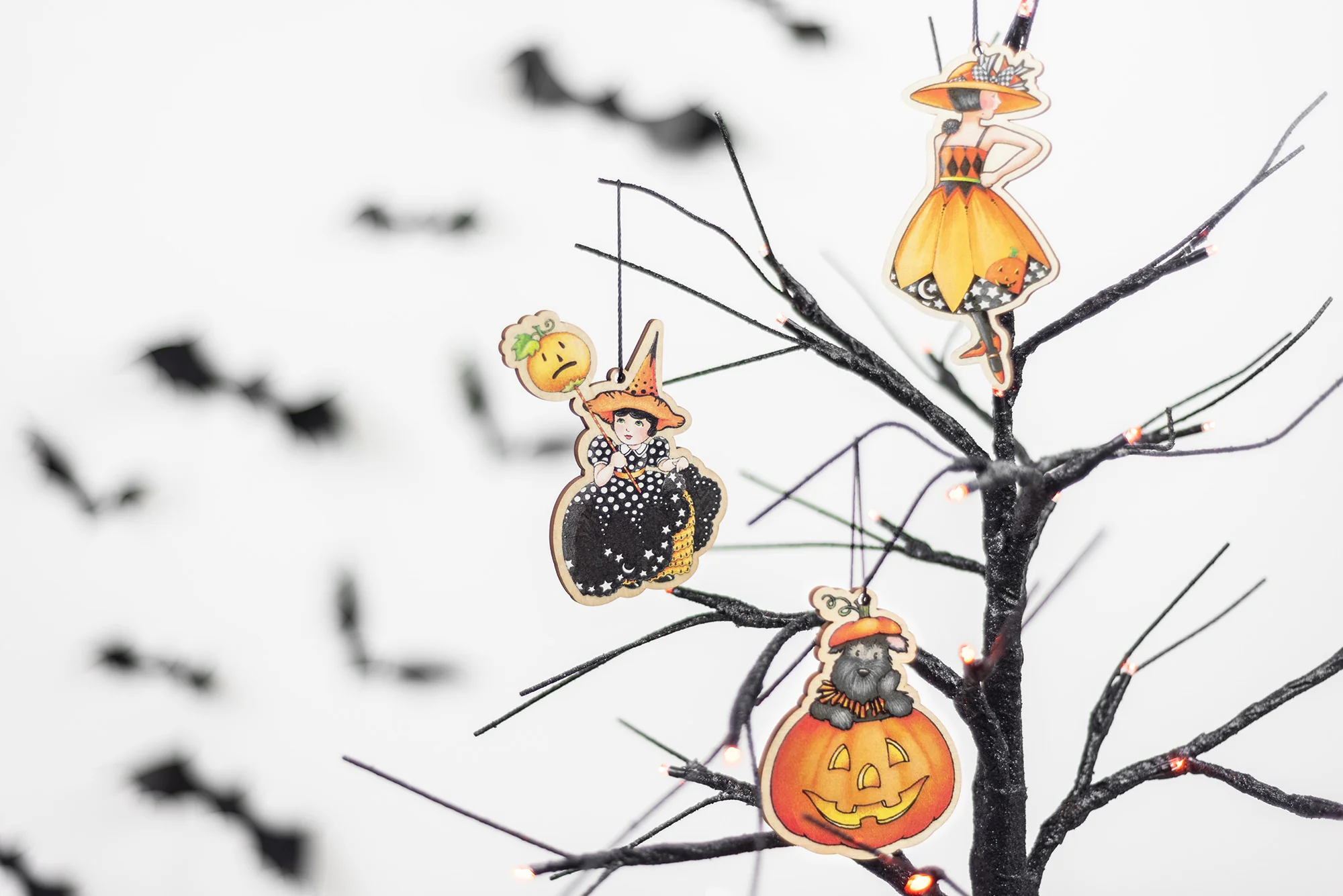 Scottie Pumpkin Wooden Ornament - Image 6